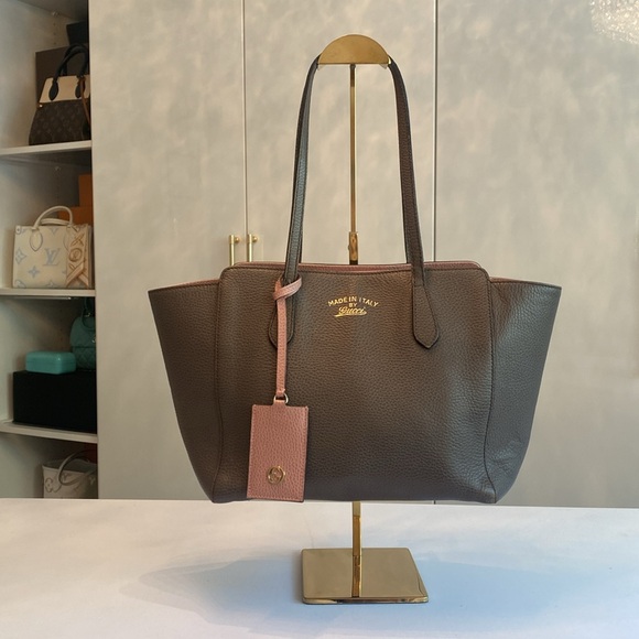 Gucci Handbags - Gucci • Swing Tote Medium in Taupe Brown & Pink